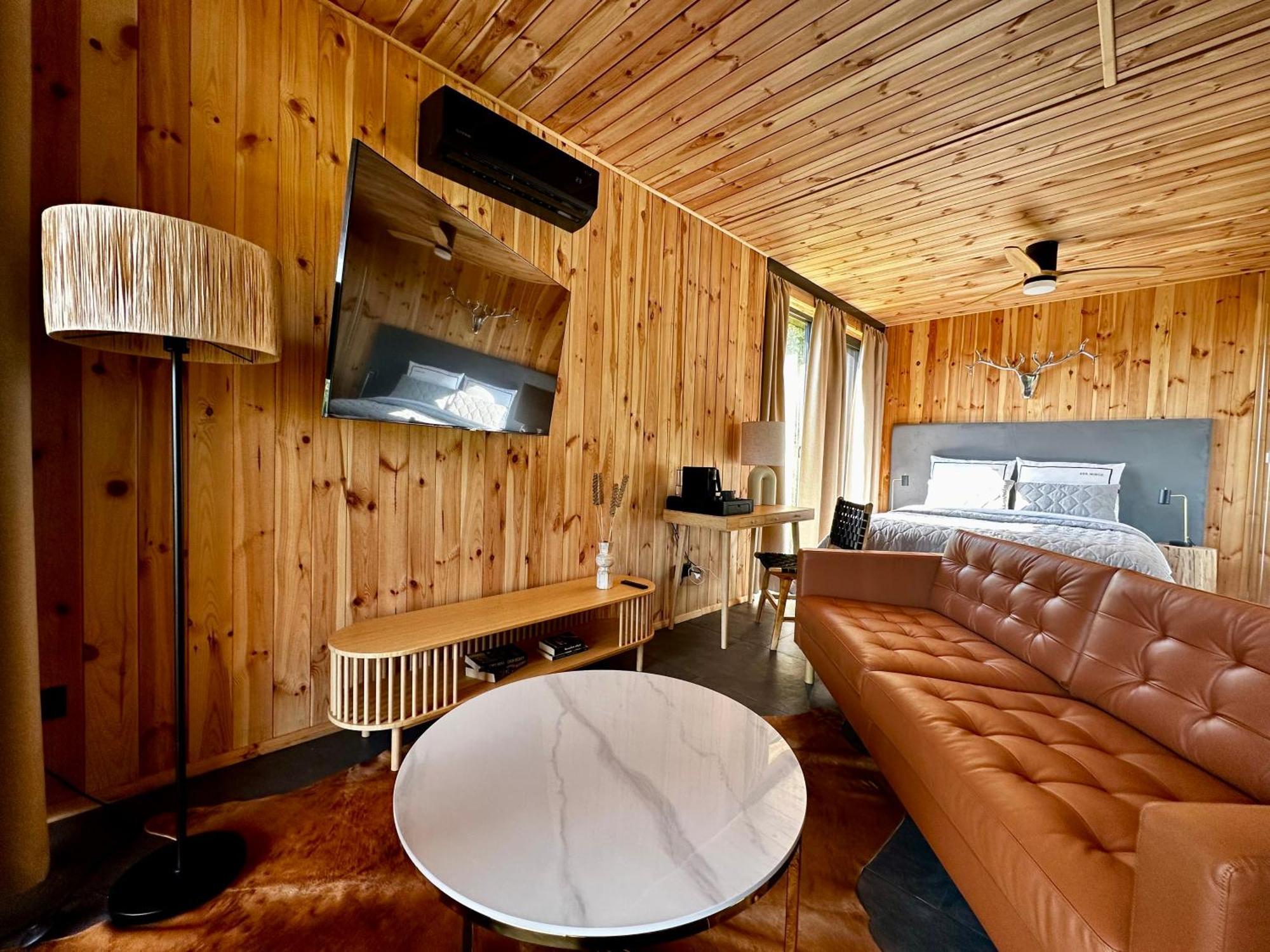 Brown Deer - Z Sauna Na Tarasie, Jacuzzi I Widokiem Na Gory - By Deer Hills Luxury Apartments Kocon Kültér fotó