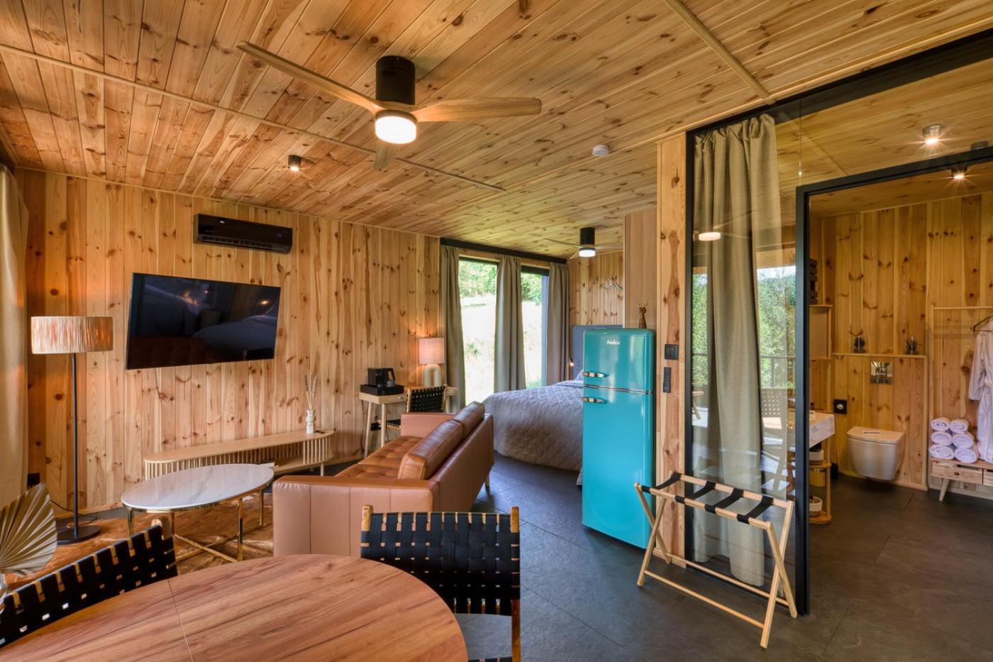 Brown Deer - Z Sauna Na Tarasie, Jacuzzi I Widokiem Na Gory - By Deer Hills Luxury Apartments Kocon Kültér fotó